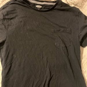 Black Old Navy Tee